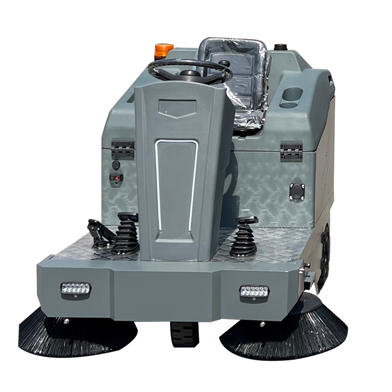 S15 Disk Fren SistemiSu Tankı Kapasitesi150l Endüstriyel Binilebilir Süpürge S15 Disk Fren SistemiSu Tankı Kapasitesi150l Endüstriyel Binilebilir Süpürge